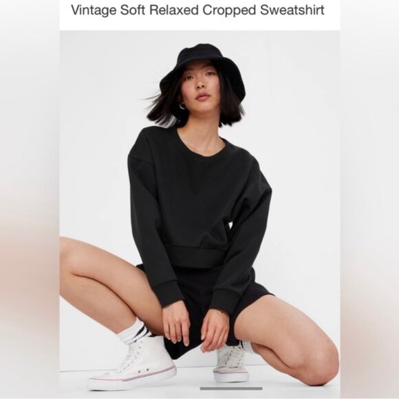 GAP Sweatshirt - Picture 3 of 8